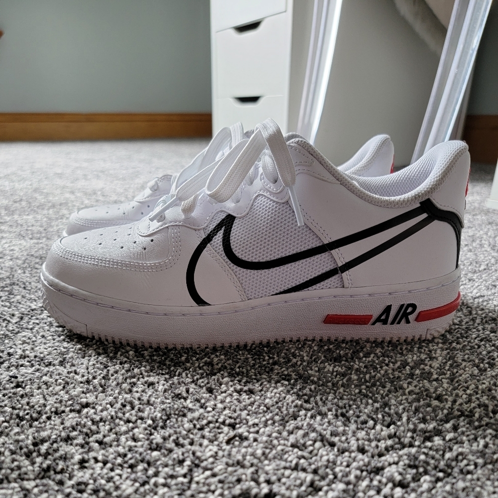 Nike Air Force 1 React